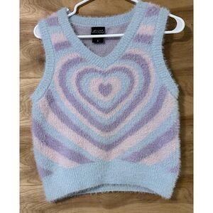 Sweet Society Pastel Fuzzy Radiating Heart Vest Small